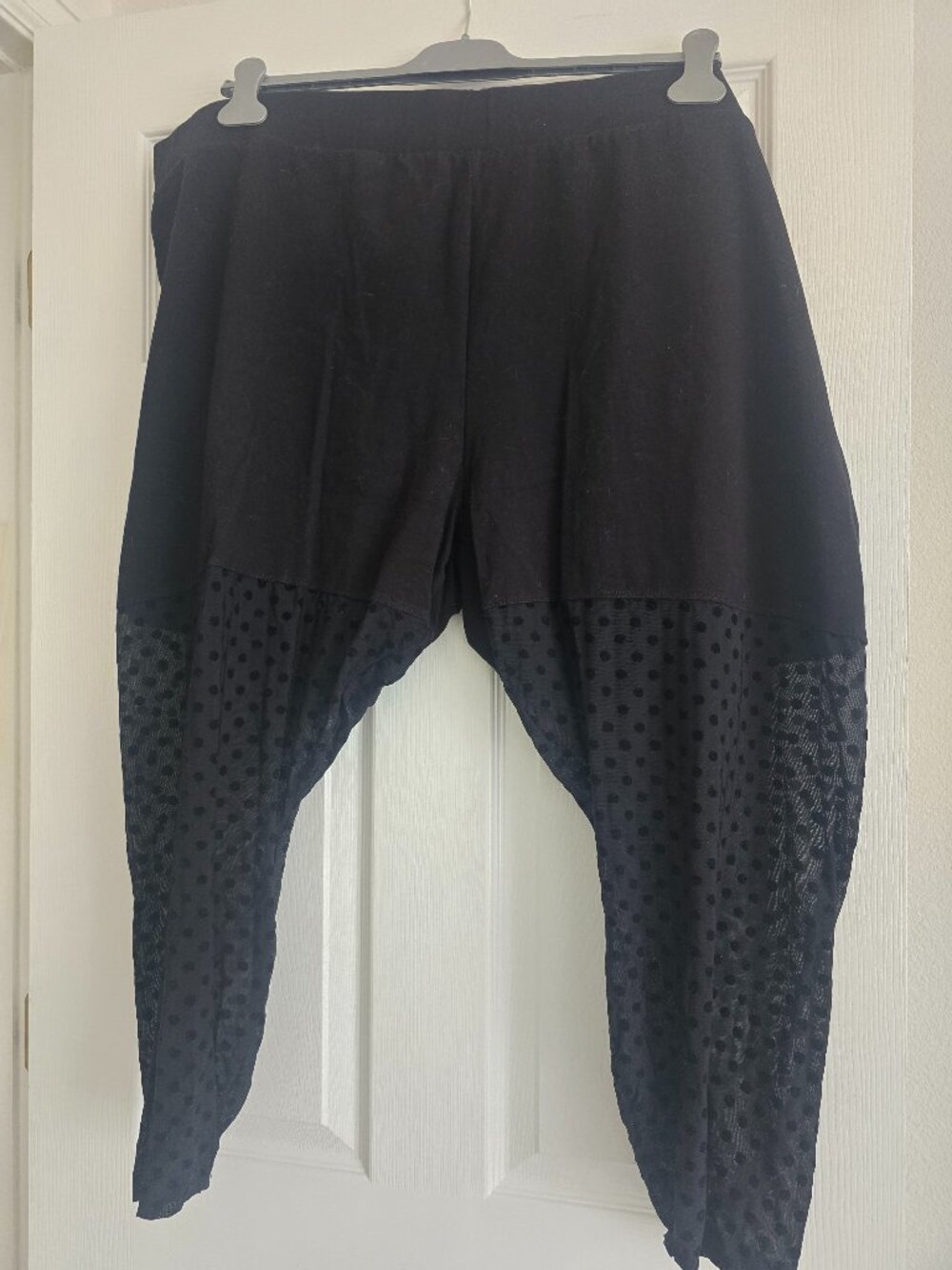 Torrid Black Tights with Polka Dots Size 6 NWOT